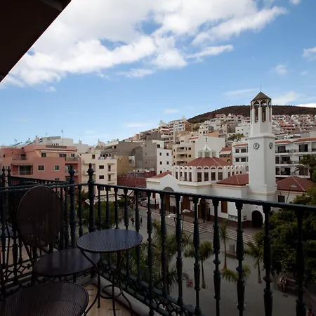 Reveron Plaza Hotel