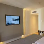 Hotel Reveron Plaza 4*