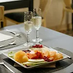 Reveron Plaza Отель Лос Кристианос