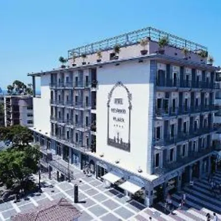 Reveron Plaza