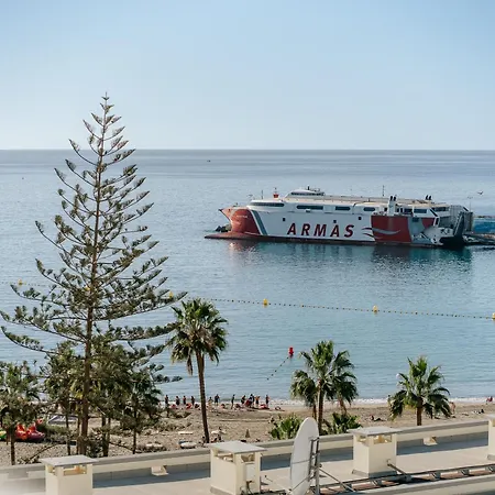 Hotel Reveron Plaza 4*