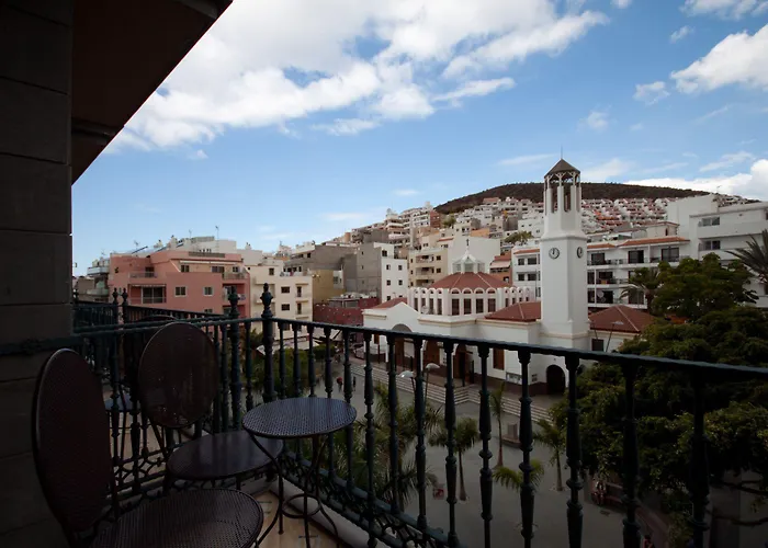 Reveron Plaza Ξενοδοχείο