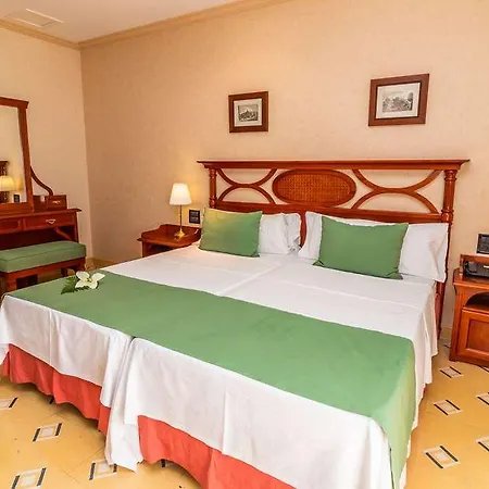 Reveron Plaza 4* Los Cristianos (Tenerife)