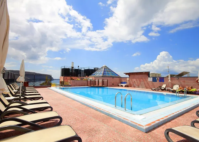 Reveron Plaza מלון לוס כריסטיאנוס